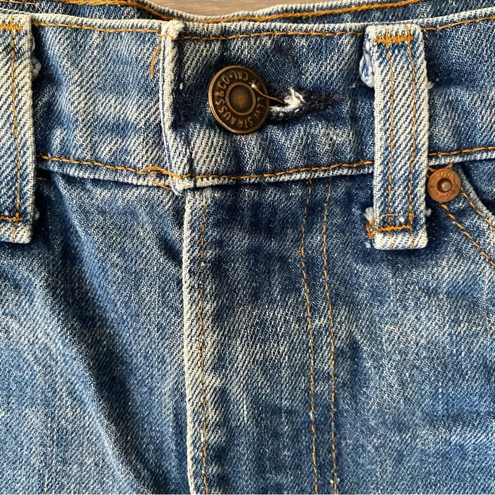 🧡HOST PICK🧡Vintage 90’s Levi’s 505 Orange Tab Cutoff Shorts - Image 2