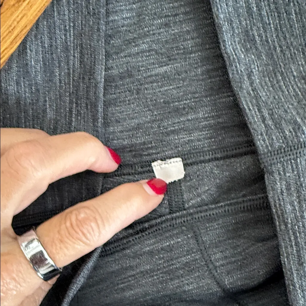 Lululemon Align Leggings Size 4 Dark Gray High Rise Nulu Yoga Pants Athleisure - Image 4