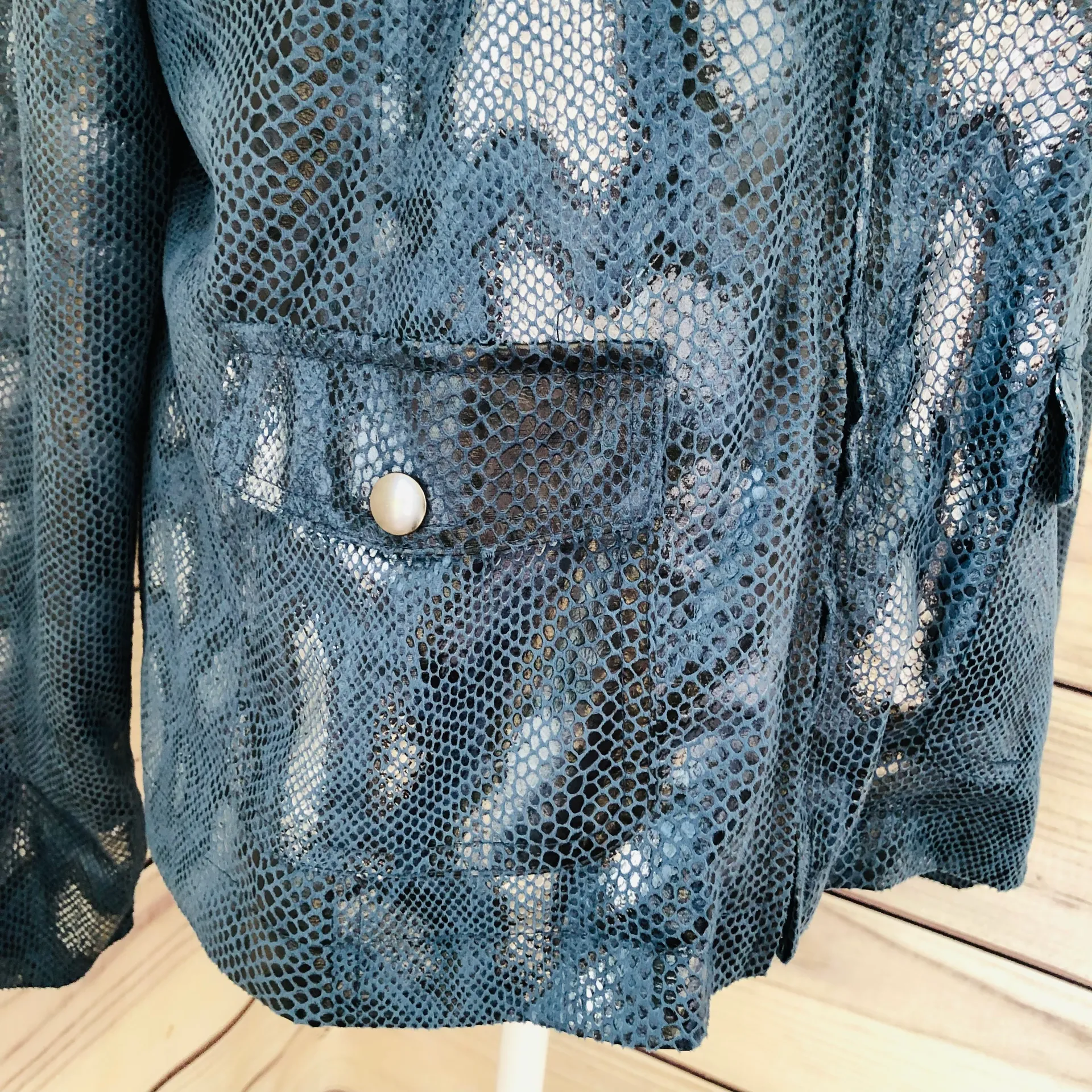 Vintage Blue Snakeskin Jacket Size XL - Image 5