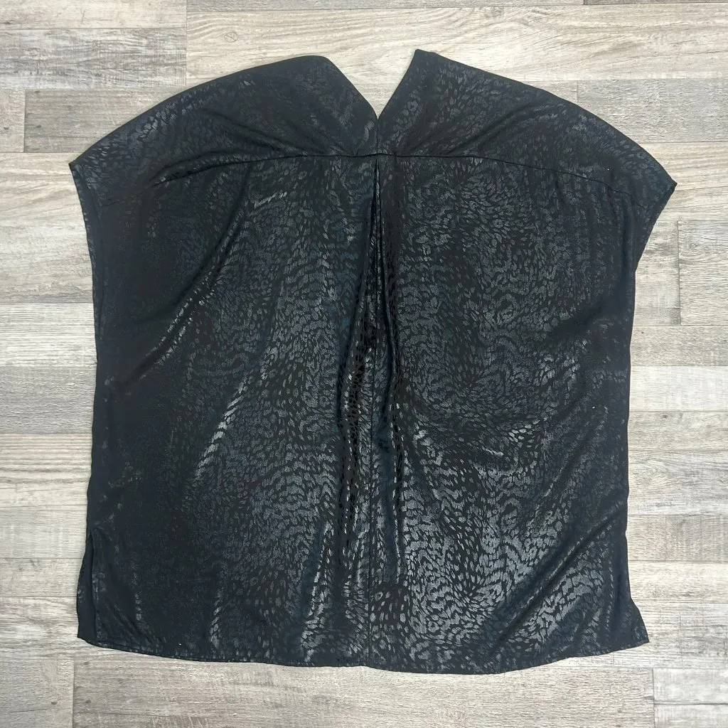 Dixie Creek Black Animal Print Cap Sleeve Box Cut Top V - Image 5