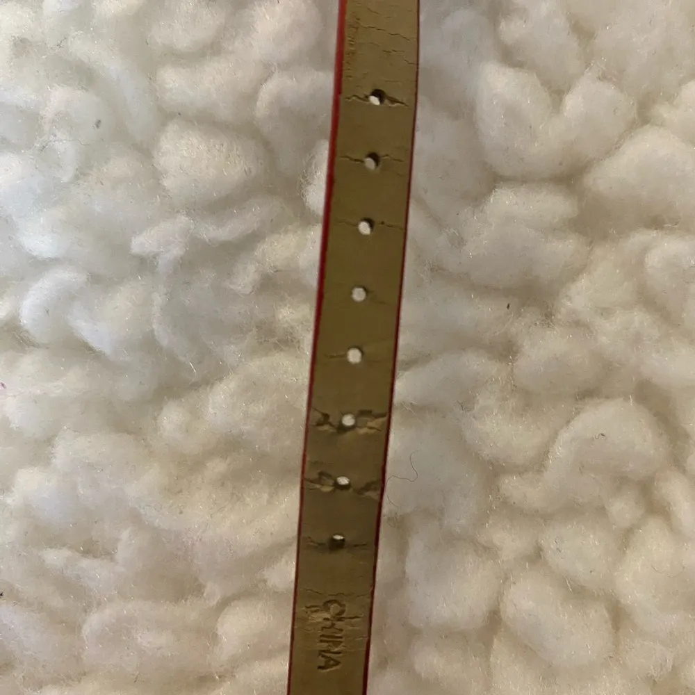 Mudd Analog Wristwatch Metallic Red Buckle Band Round Silver Tone Face. - Image 3