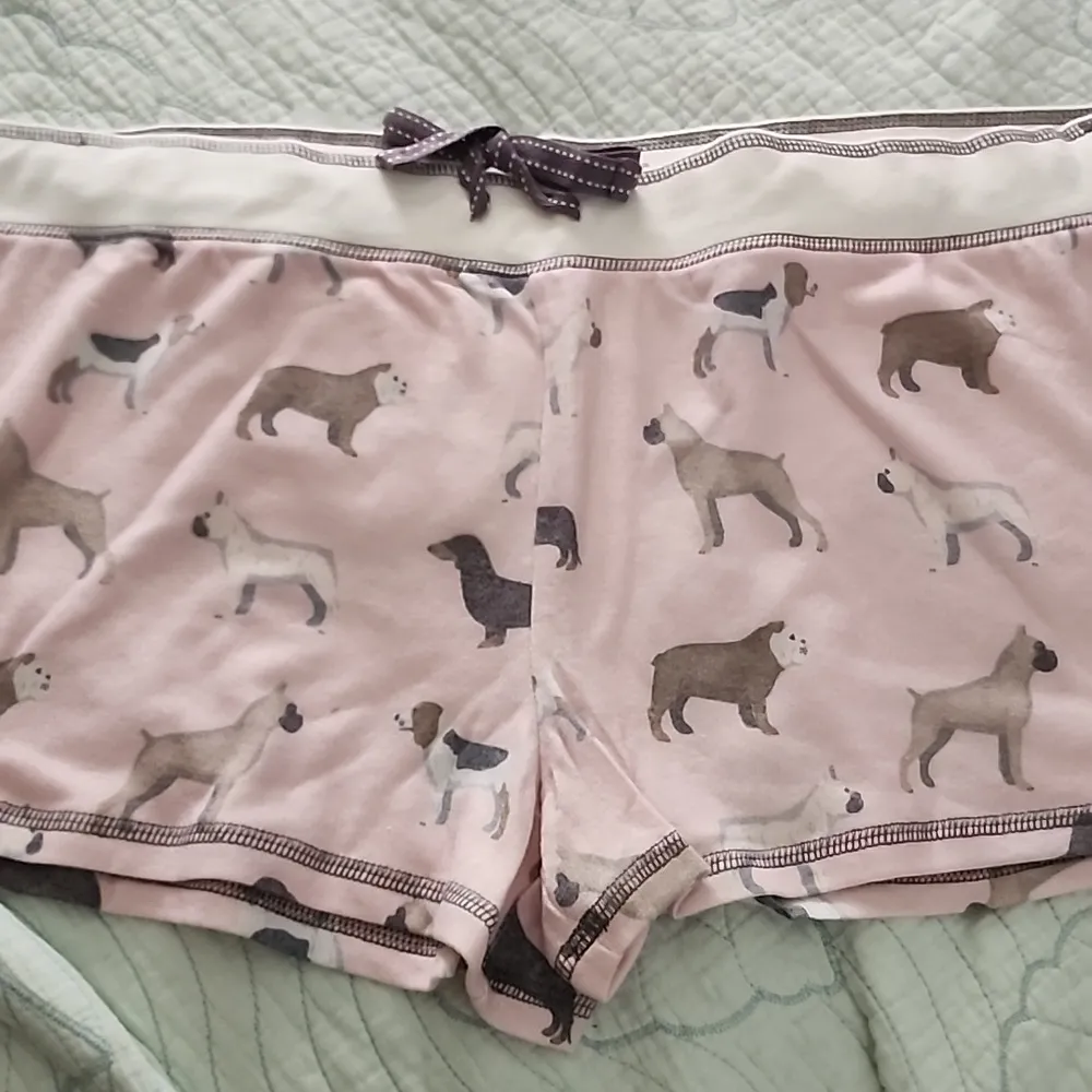 P.J. Salvage - Loungewear Shorts | NWT- Pink W/ Drawstring & Dog Graphics 🎁 - Image 3