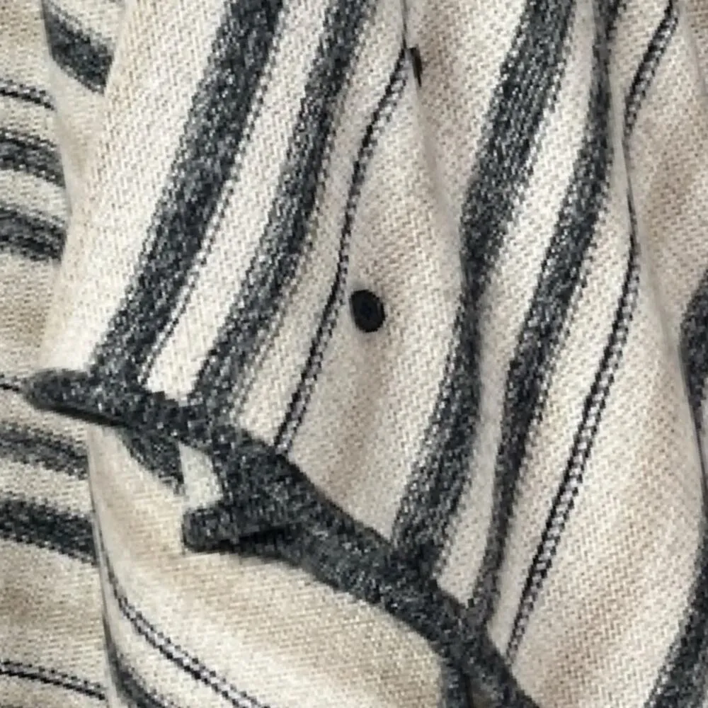 Kensie Sweater Cardigan Knit Poncho Fringe Hem Cream Gray Stripe Womens One Size - Image 10