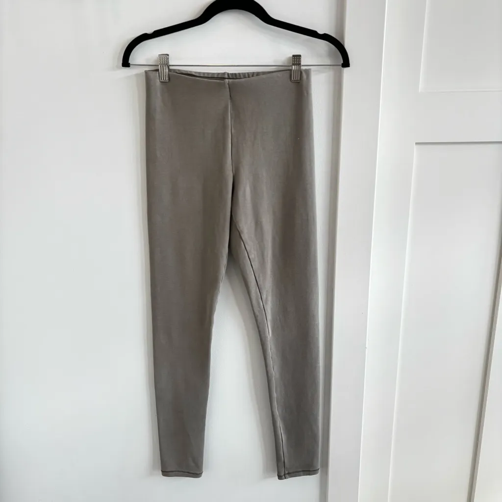 SKIMS Outdoor Collection Smoothing High Rise Leggings Green Women's Size Small - Image 3