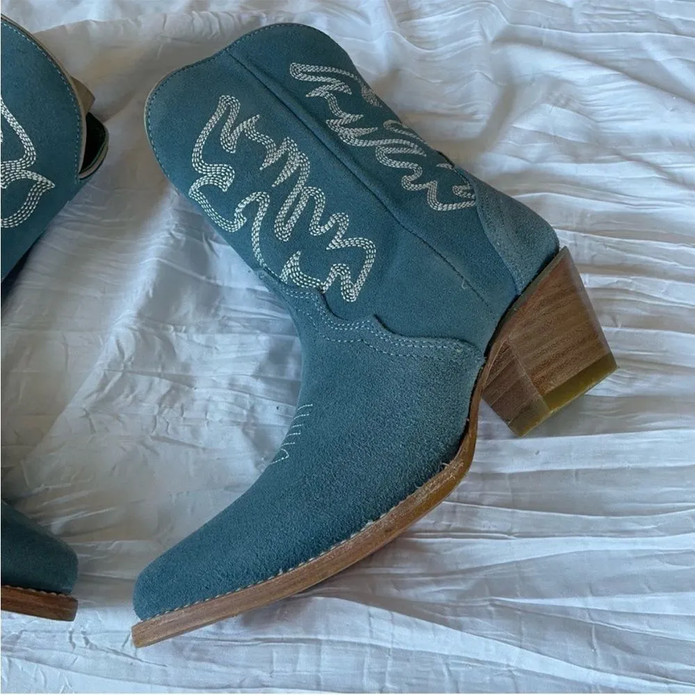 CORRAL Blue Suede Leathr Embroidered Western/Cowboy Pointed Toe Boots Size 7 NIB - Image 3