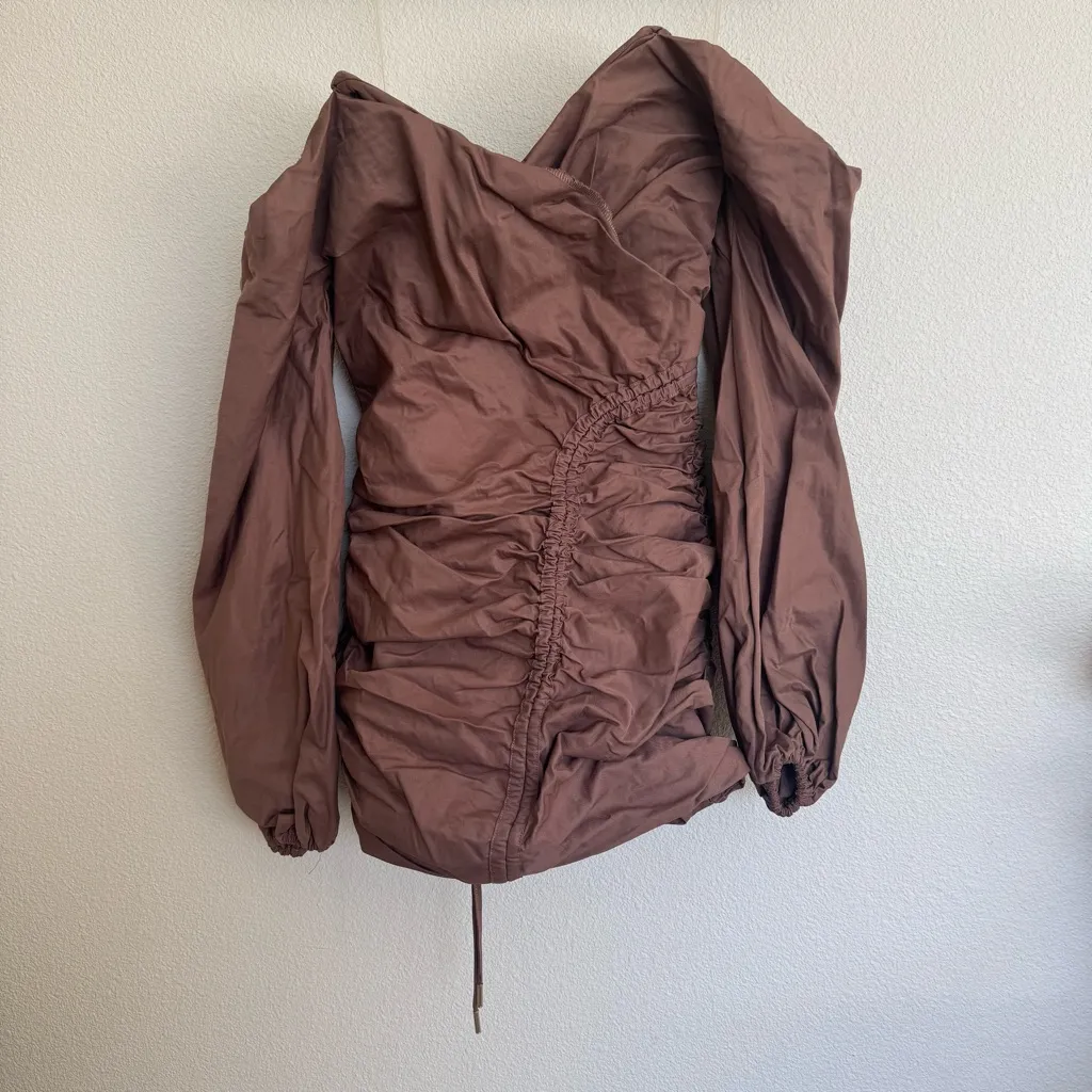 HOUSE OF CB 'Indra'‎ Mocha Off The Shoulder Wrap Mini Dress NWOT Size S - Image 3