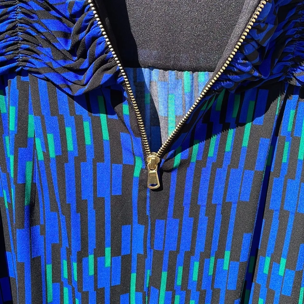 Taylor Swift Sleeveless Geometric BodyCon - Image 6