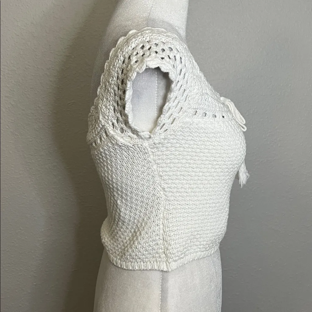 Hollister Crochet Crop Top White Size Small - Image 2