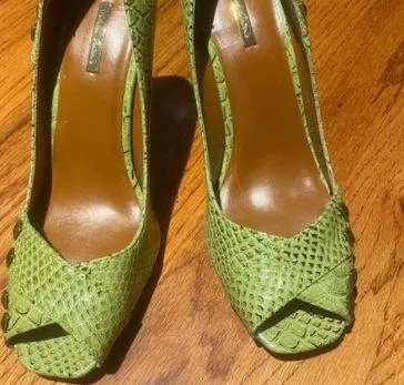 Michael Antonio 👠  GREEN HEELS SIZE 6.5👠 - Image 3