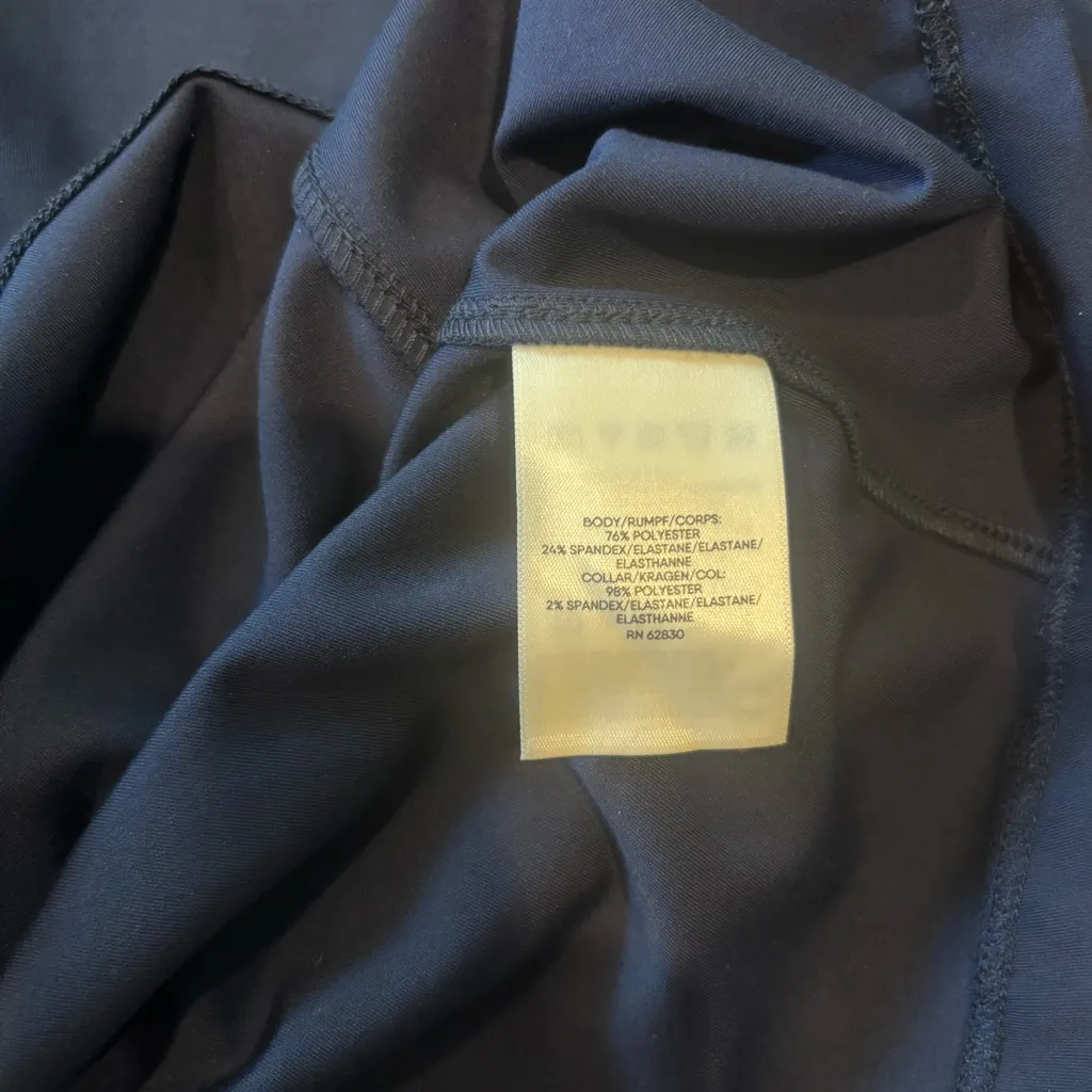 Lands’ End Women’s High Impact Polo Shirt Small Deep Sea Navy Performance - Image 4