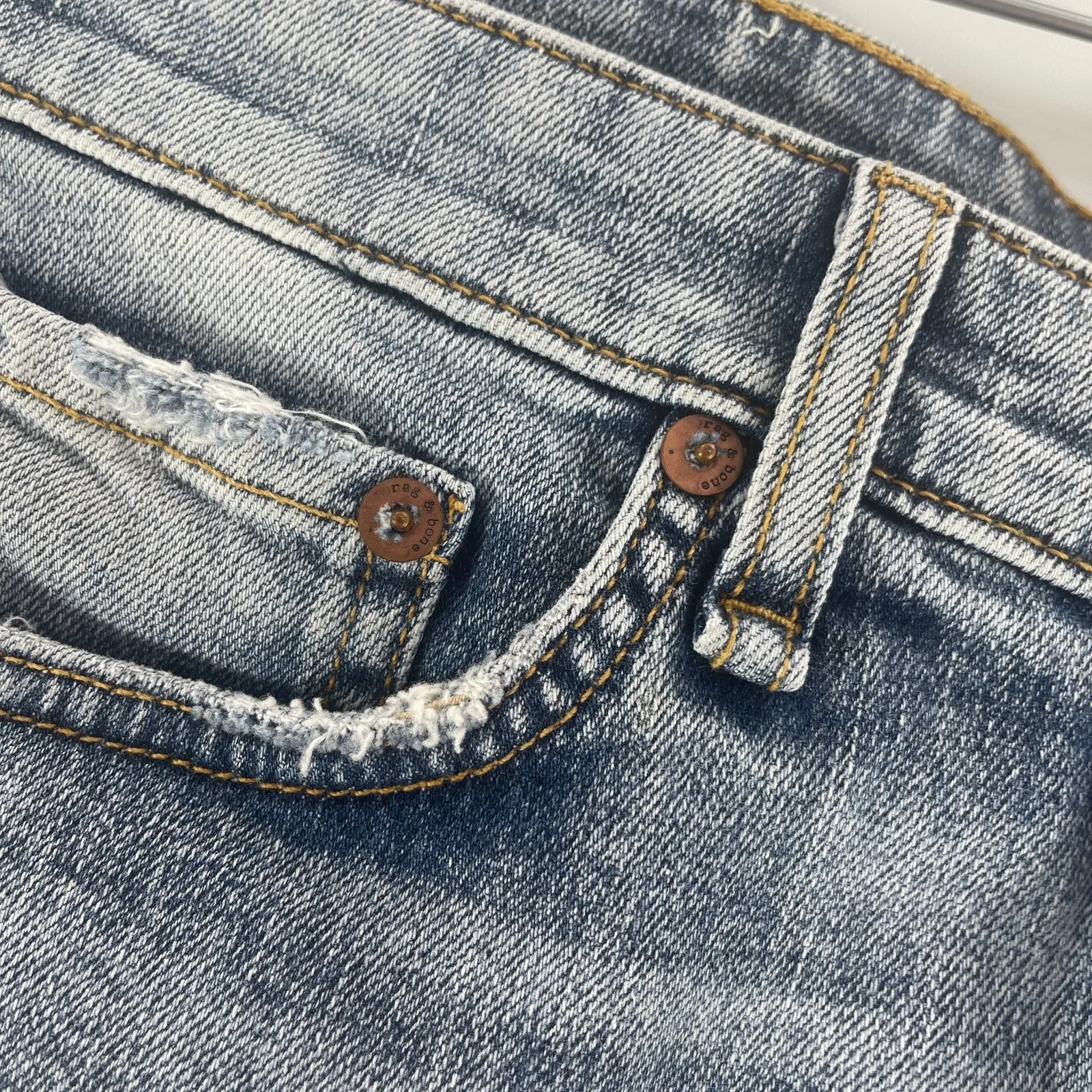 Rag & Bone Womens Size 26 Dre Low Rise Jean Shorts Blue Medium Wash Denim Cutoff - Image 5