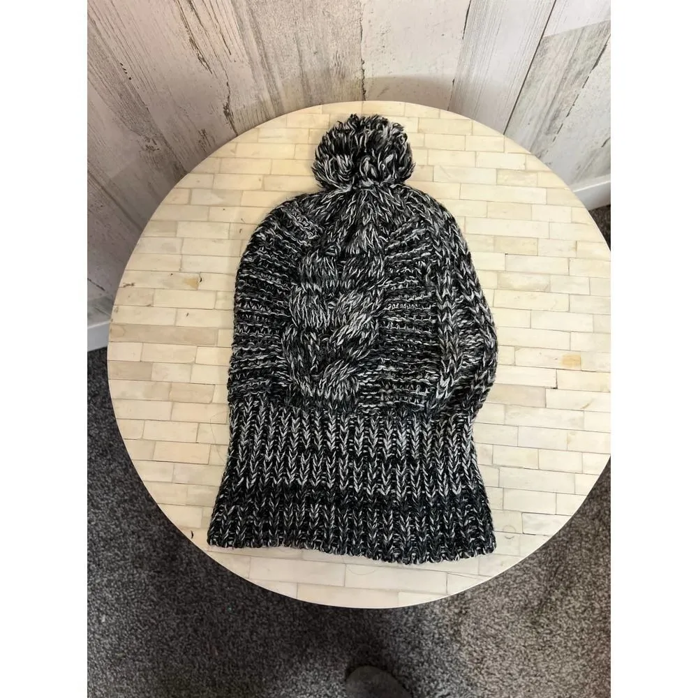 Gray beanie - Image 2