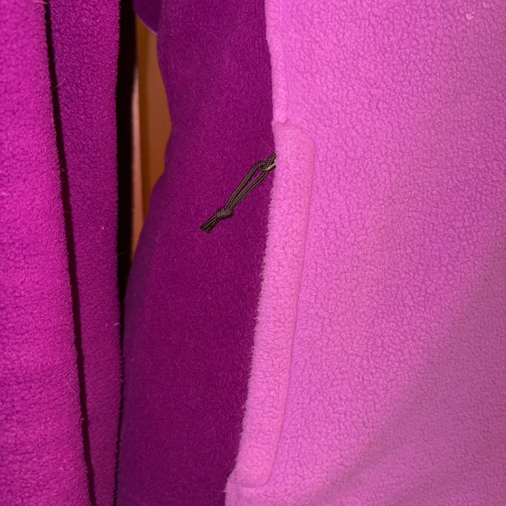 The North Face Women's Pink and Purple Jacket - Image 3