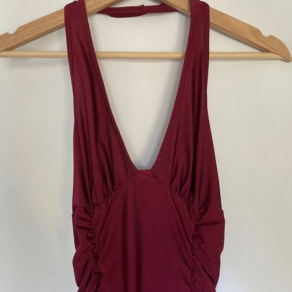 Ruby red halter neckline bodycon minidress ruched sides women's size small - Image 2