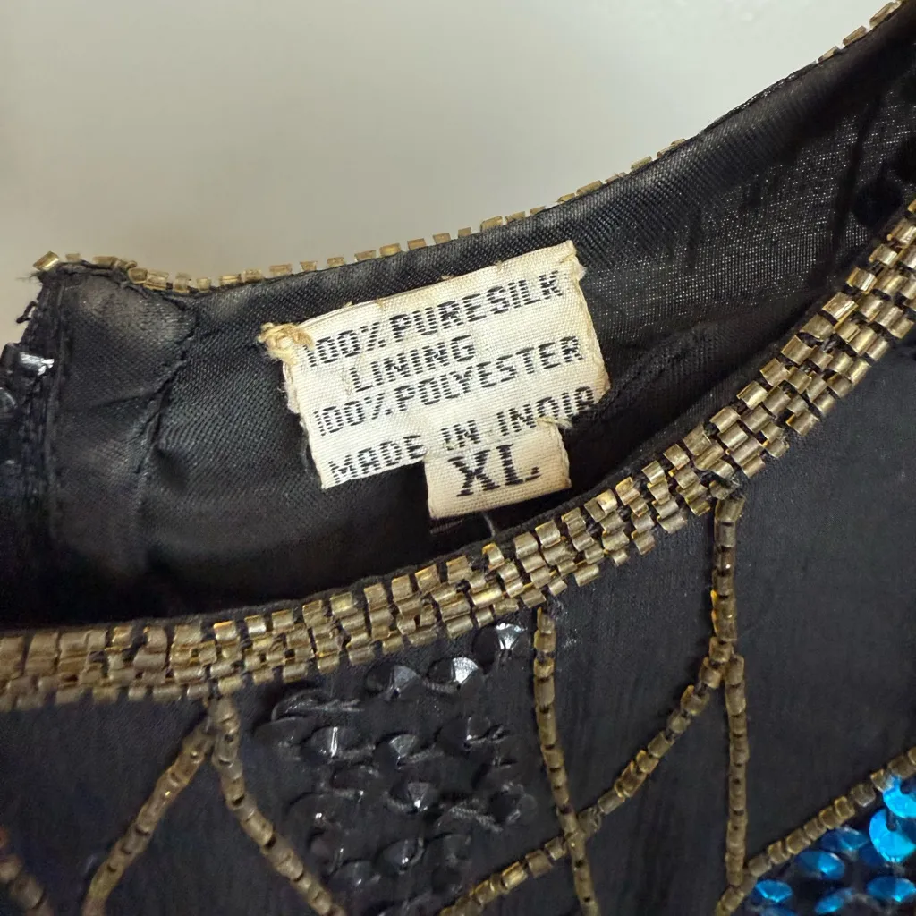 Scala vintage green blue and black sequin and beaded short sleeve top. XL - Image 4