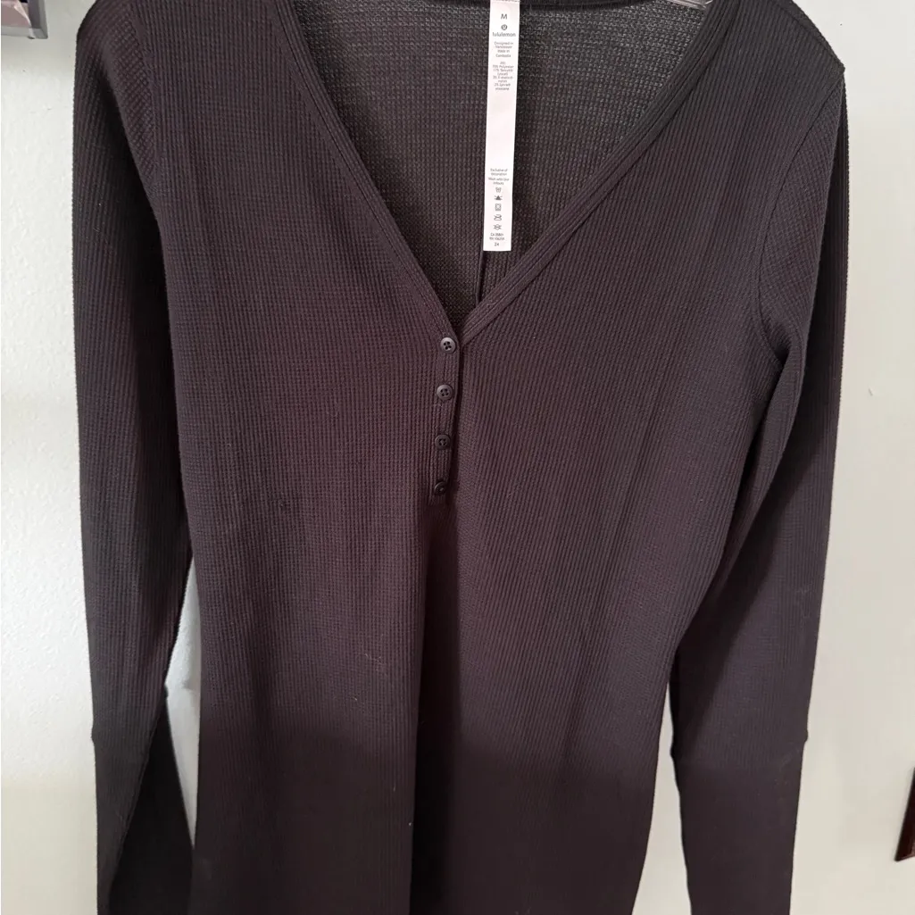Lululemon button down henley - Image 2