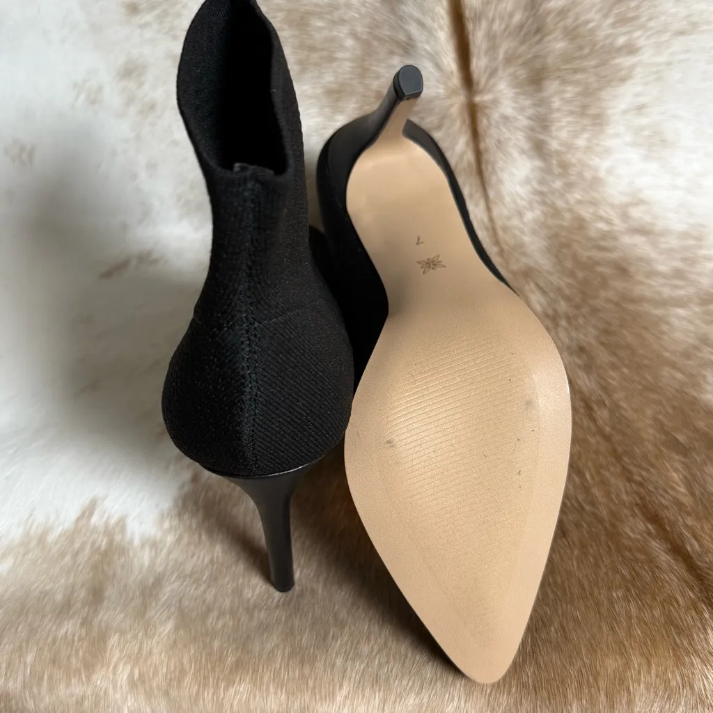 BCBGeneration Black Sock Ankle Bootie Heels Size 7 B45 - Image 8