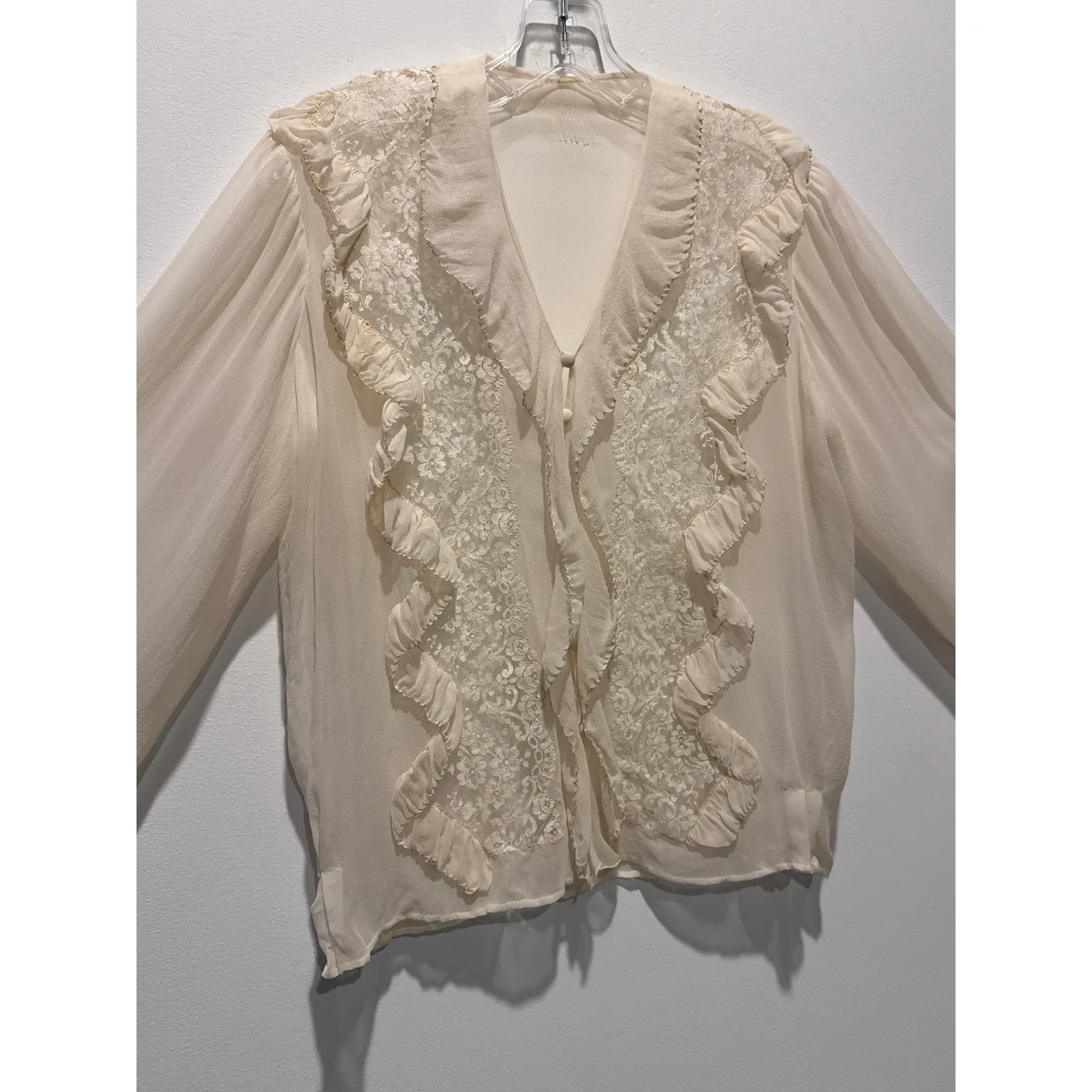 Unlabeled Vintage Cream Chiffon Lace Ruffle Blouse with Double Cuffs medium White - Image 12
