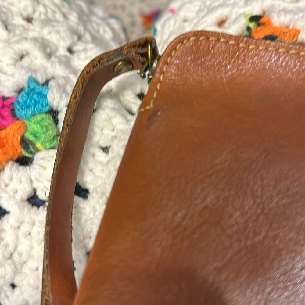 Patricia Nash absolutely gorgeous wristlet. Italian brown leather. - Image 6