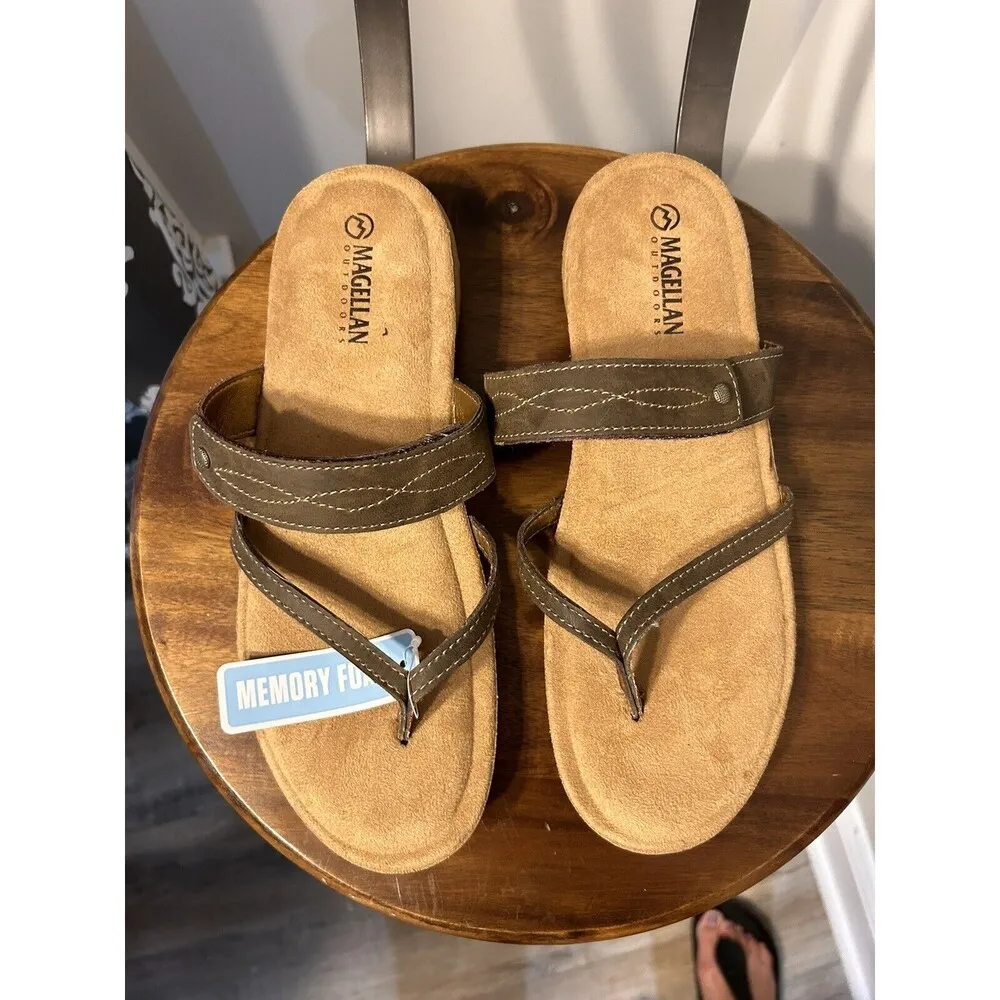 New Magellan Outdoors Sandals Womens 10 Strappy Flip Flop Thong Tan Brown Summer - Image 3