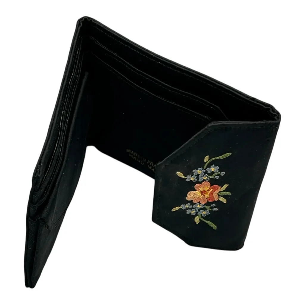 Vintage French Hand Embroidered Floral Wallet - Image 9