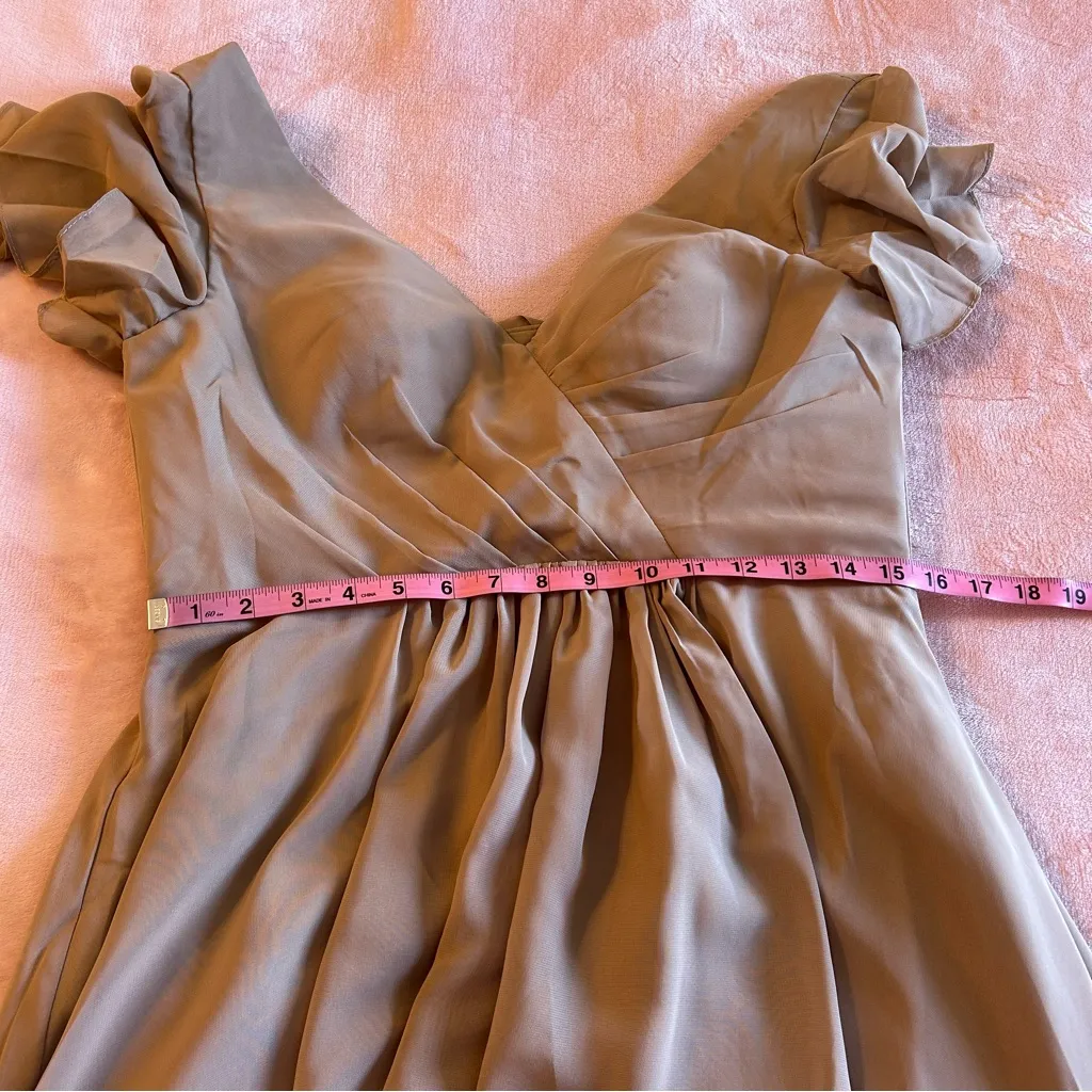 NWOT beige chiffon high low bridesmaid dress size 10 lace up back flutter sleeve Tan - Image 7