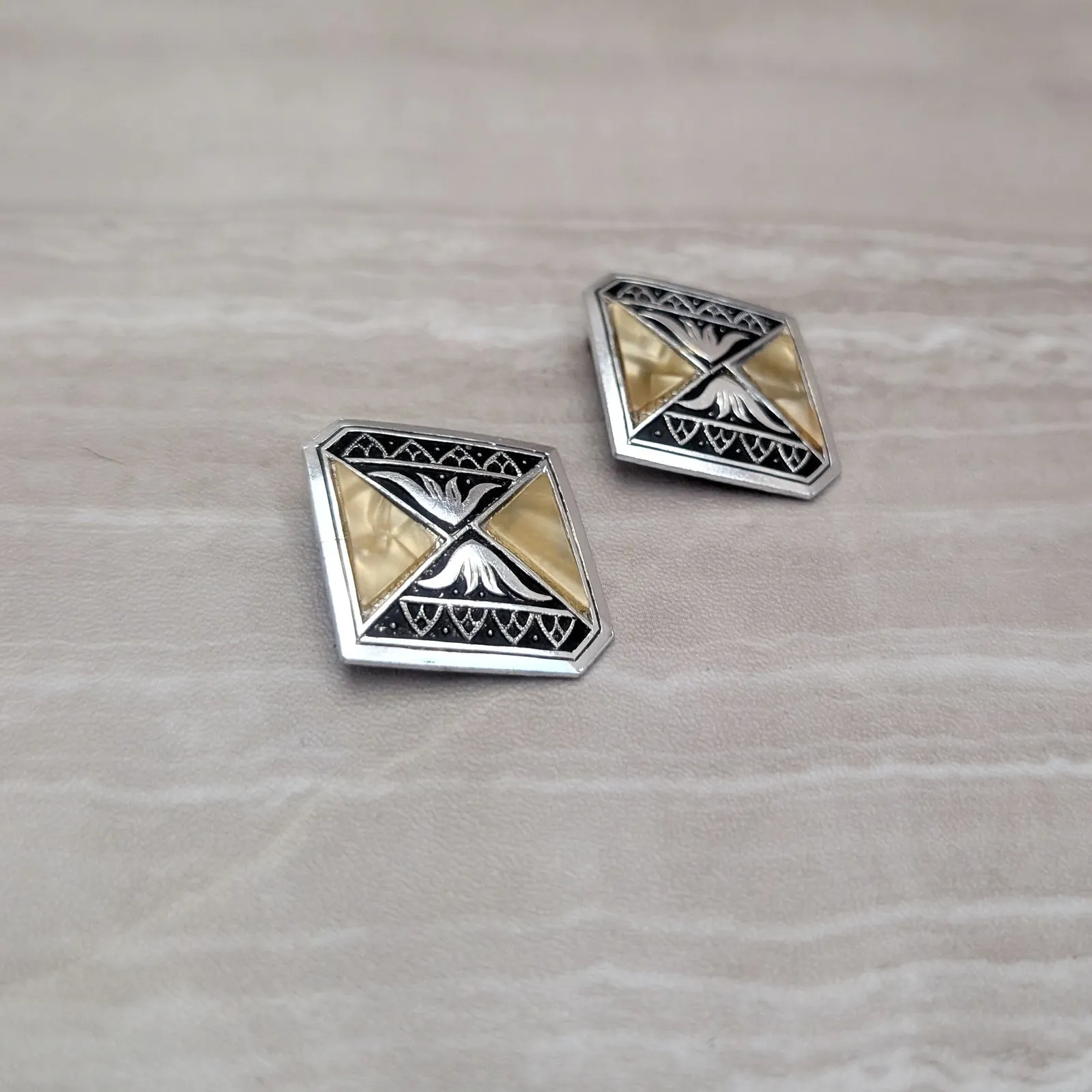 Vintage Clip On Earrings Silver Tone with Dark Beige Mother of Pearl 1 & 3/8" - Image 3