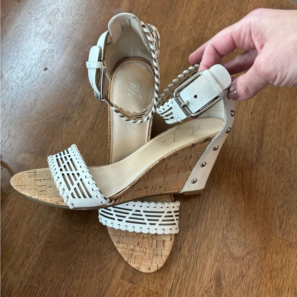 Marc Fisher NWOT Size 7 White Silver Studded Sandal, leather, heel is 3in. - Image 3