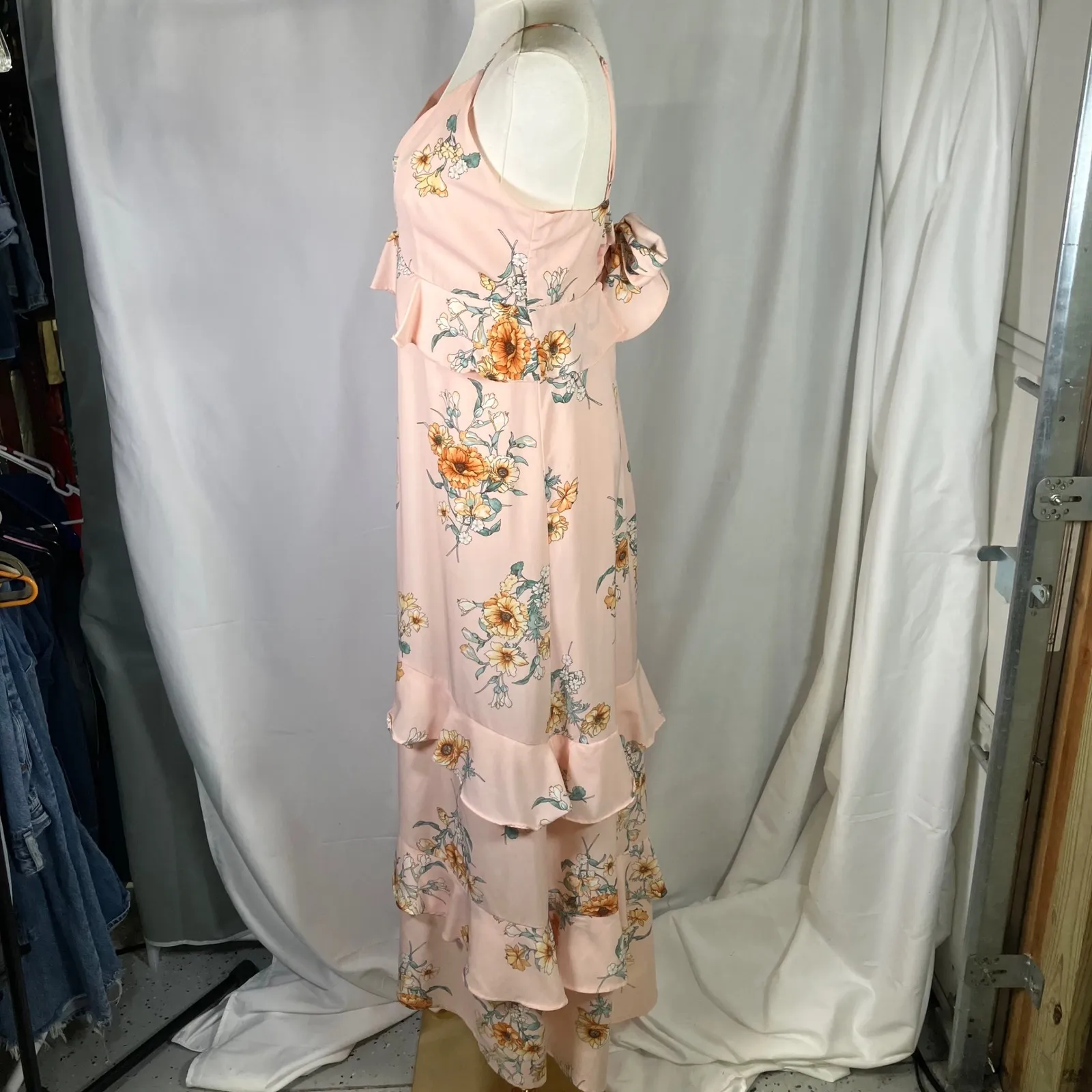 Lush Floral‎ Maxi Dress Women's Medium Pink Yellow Sleeveless Ruffle Tie Back - Image 6