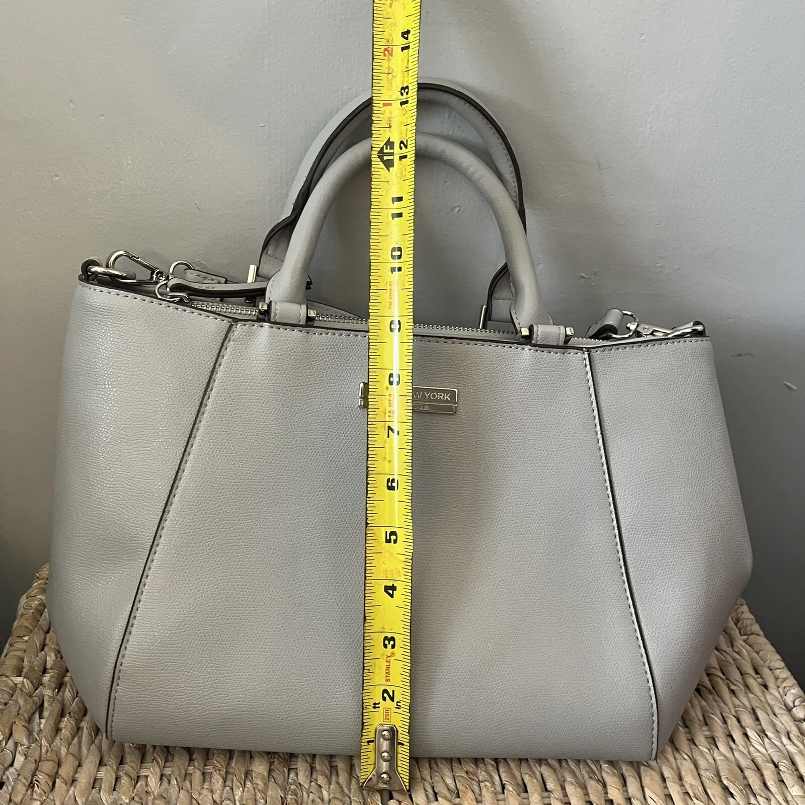NWOT NINE WEST handbag PURSE GRAY long Strap & Handles 9x6x13 - Image 4