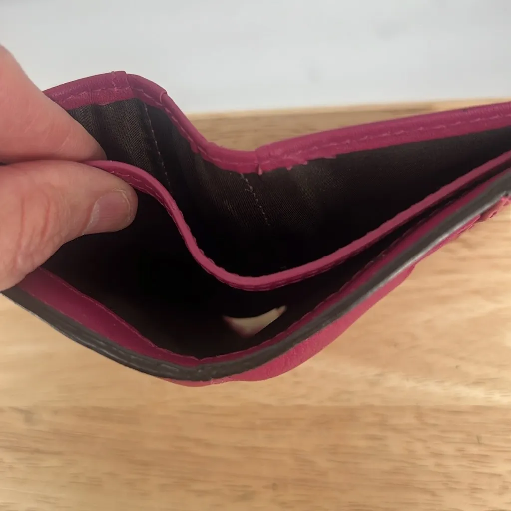 Coach Wallet Bifold Leather Pink Y2K - Image 5