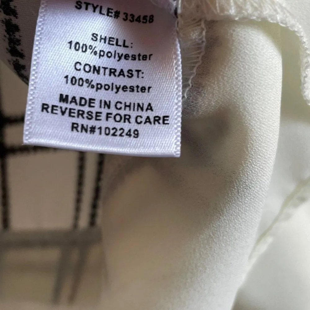 Skies are  Blue women's black white blouse small - Image 6