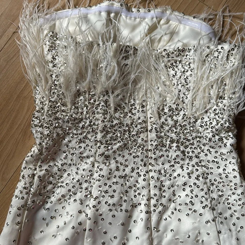 Gracy Mini Dress in White & Silver - Image 5