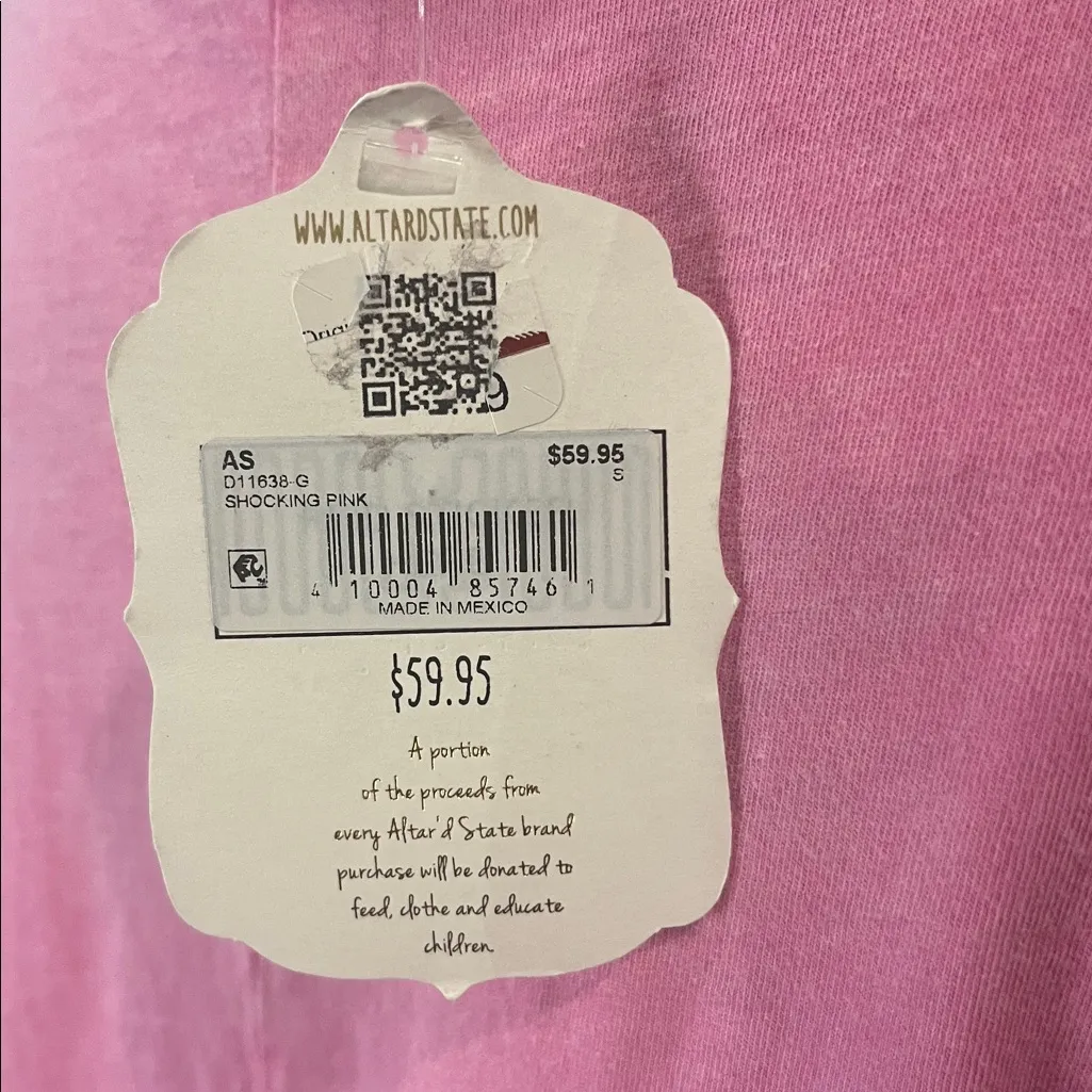 NWT Altar’d State ‘Wren’ ruffle trim relaxed fit top tee S - Image 5