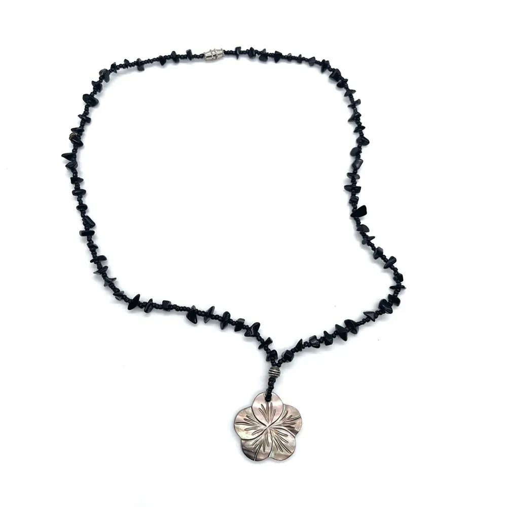 Aloha Pukka Shell w/ Mother of Pearl Flower shaped pendant Black - Image 2
