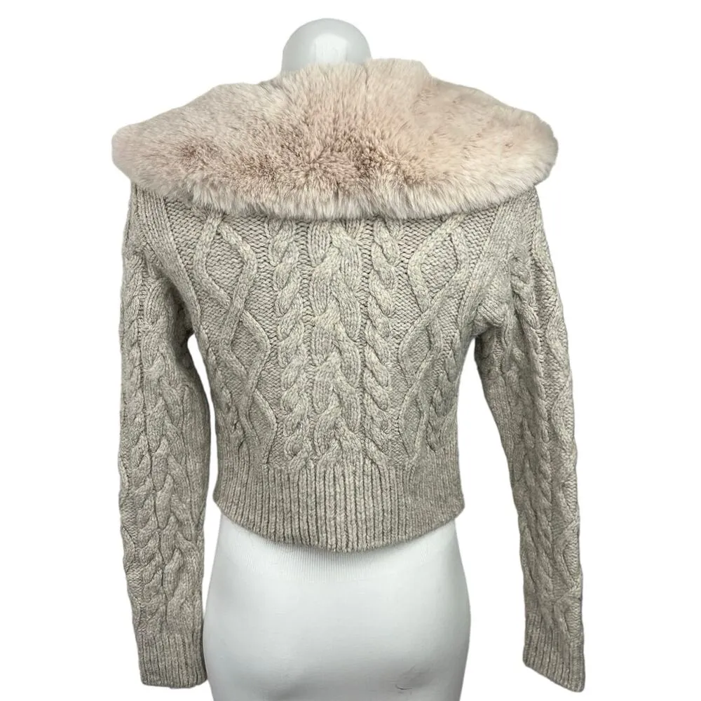 ZARA Gray Faux Fur Collar Cable Knit Long Sleeve Cropped Cardigan Sweater Sz S - Image 2