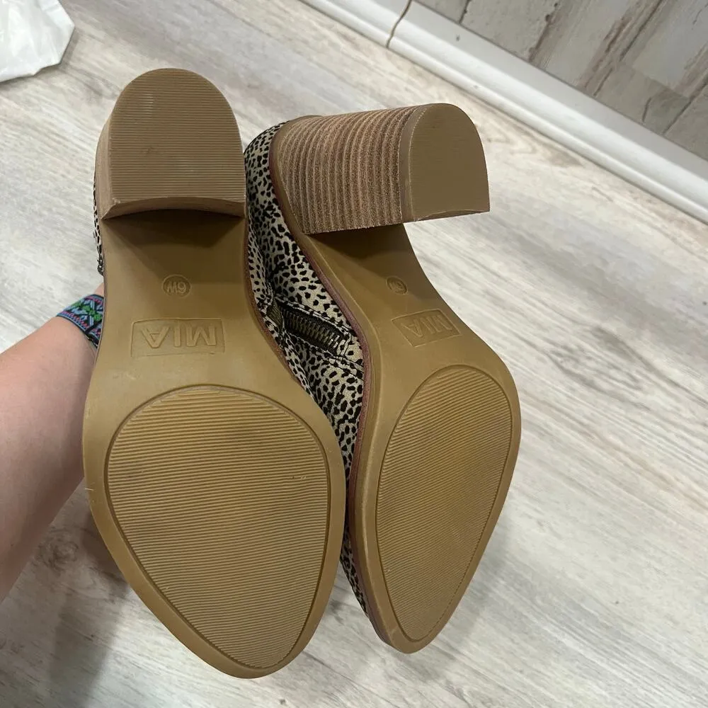 MIA Erik Spotted Animal Print Block Heeled Booties Women’s Size 6 WIDE - Image 5