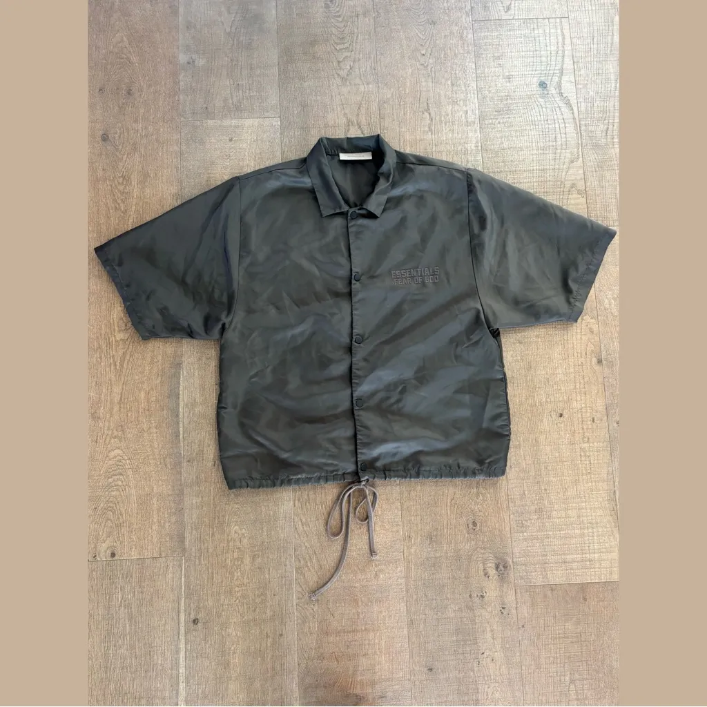 essentials fear of god bonded snap green short sleeve Size M - Image 2