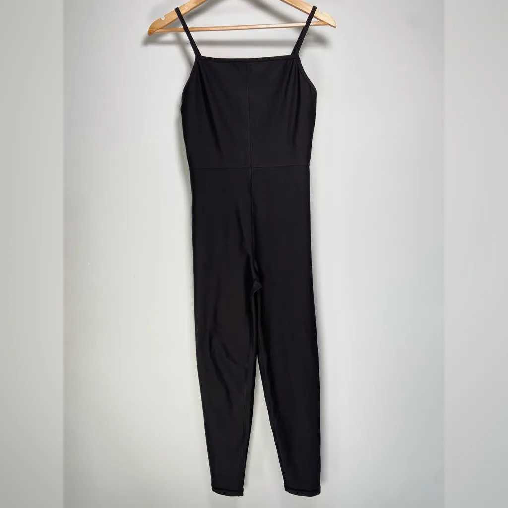 Old Navy Active Powersoft Black Jumpsuit Athletic Bodysuit Pilates Tennis Yoga M - Image 2