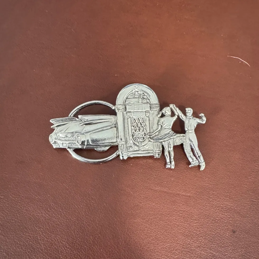 Vintage Jukebox dancers car Brooch Music Pin silver tone nostalgic hat lapel - Image 3