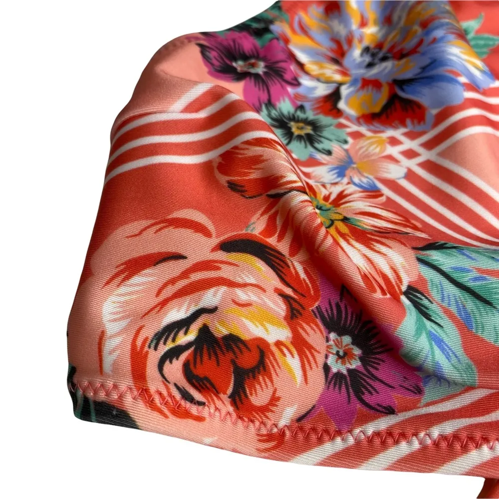 Minkpink ☀︎︎ High Neck Lace Up Back Halter Bikini Top ☀︎︎ Pink Floral Print ☀︎︎ - Image 3