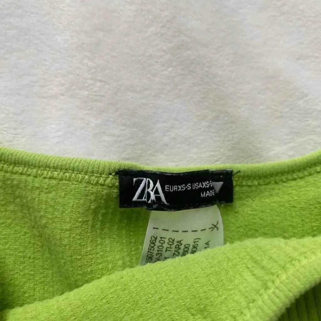 lime green Zara ribbed tank top - Image 3