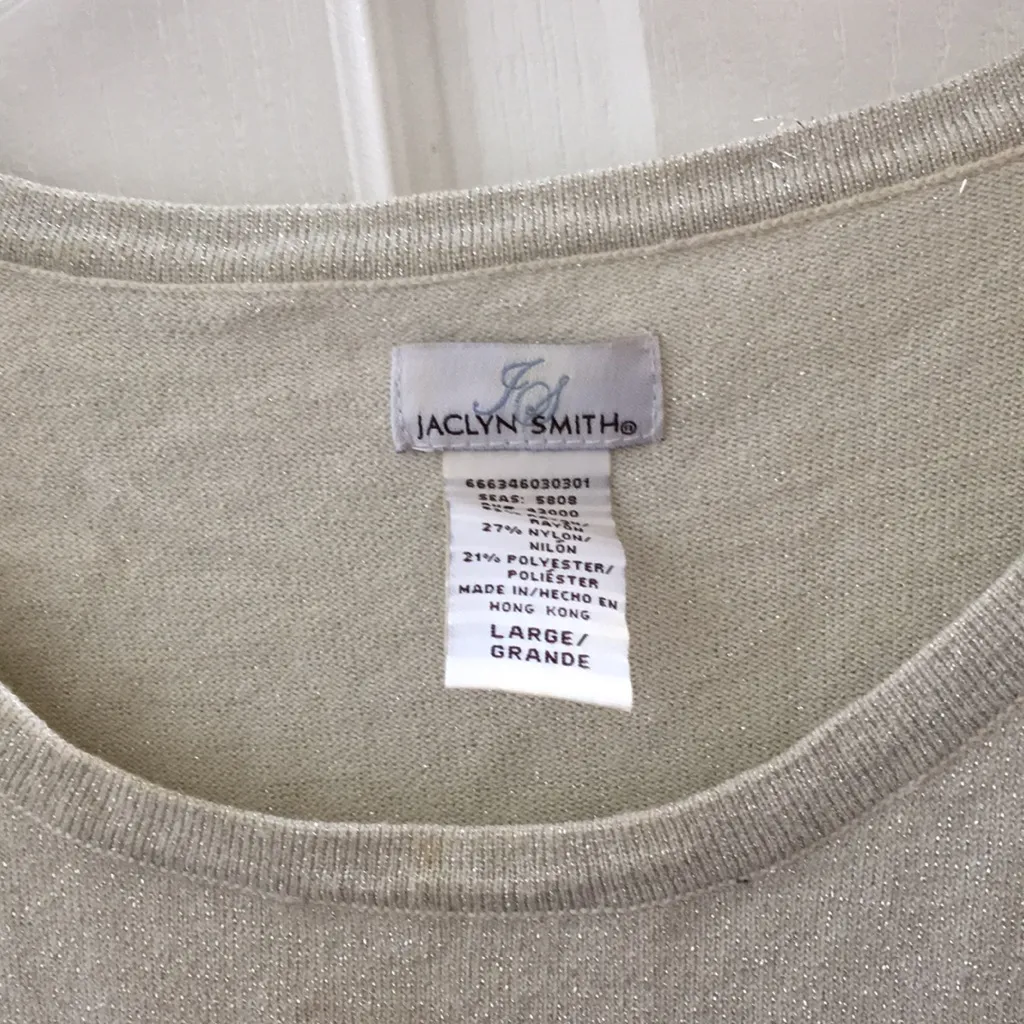 Jaclyn Smith FINAL MARKDOWN  shimmer tee large - Image 3