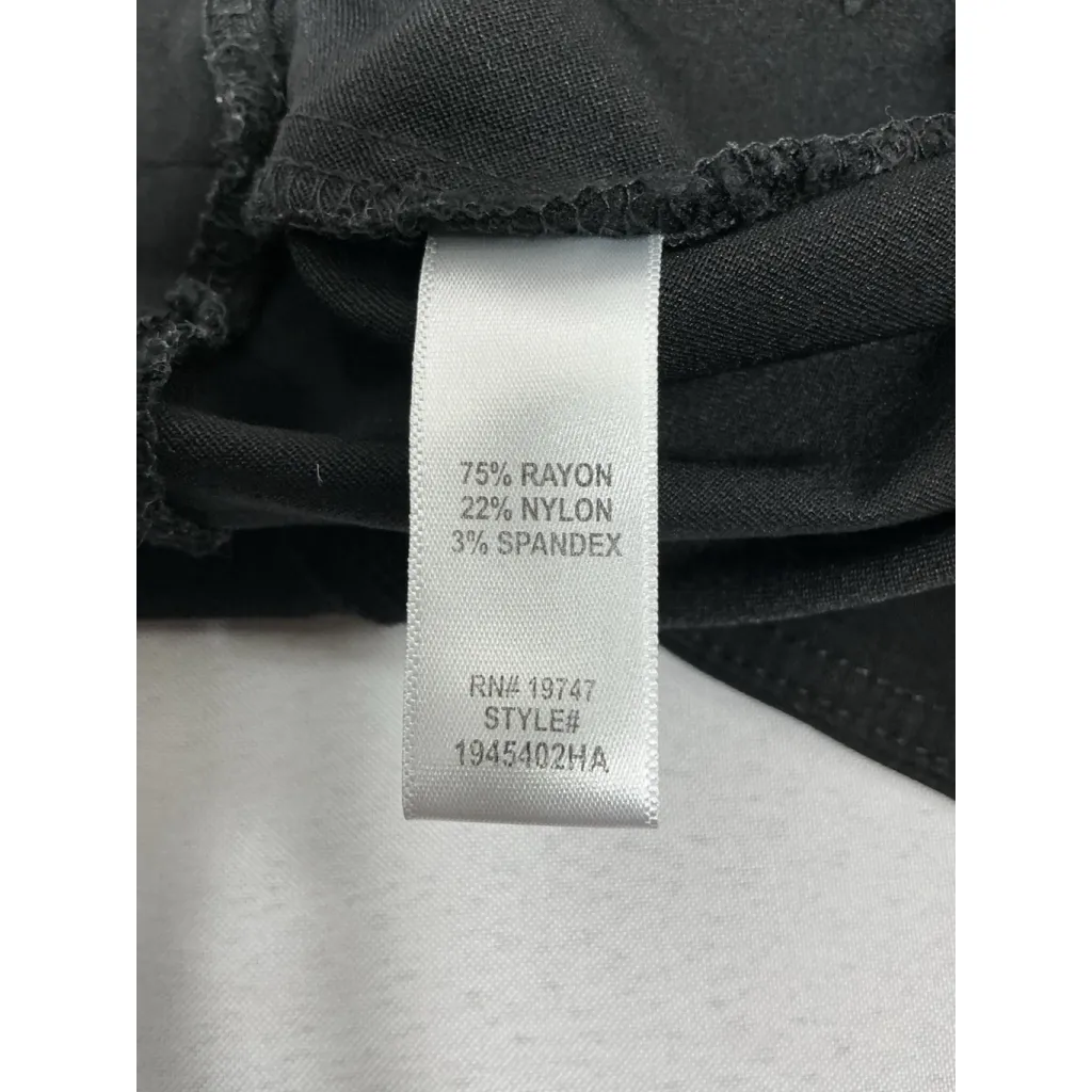 Womans Excellent Condition Counter Parts Pullon Capri Pants XL Black Accents - Image 4