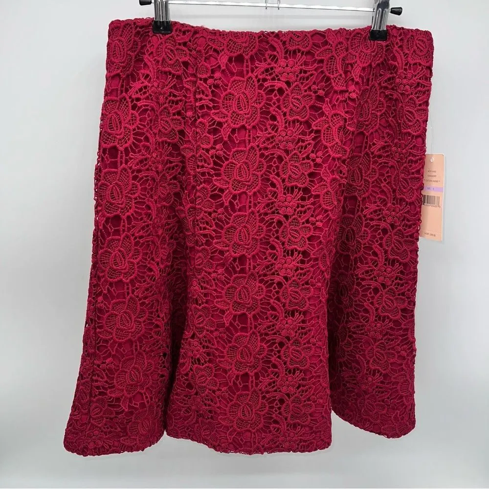 Nanette by Nanette Lepore Heavy Lace in Dark Red/Cranberry A-Line Silhouette-6 - Image 3