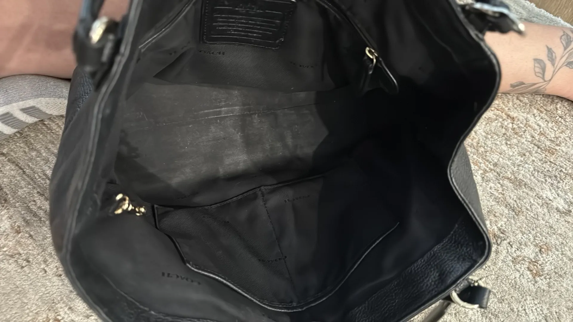 Coach  Leather Bag Black - Image 8