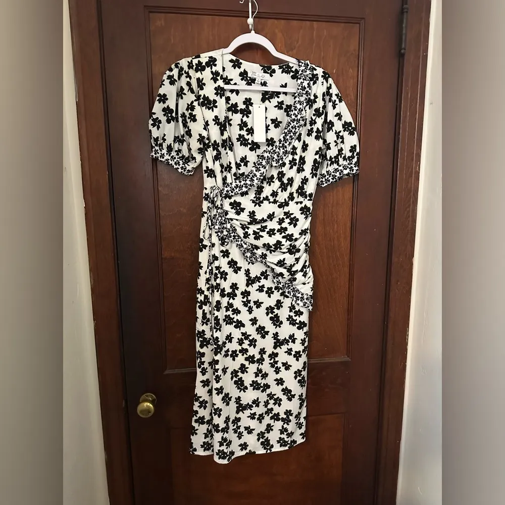 NWT Love, Whit by Whitney Port Floral Wrap Midi Dress Size S Black - Image 3