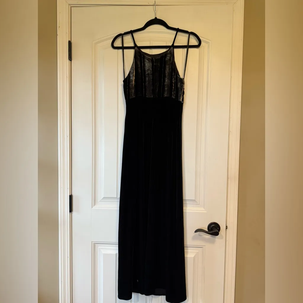 Vintage Betsy & Adam Velvet Maxi‎ Dress Black - Image 5