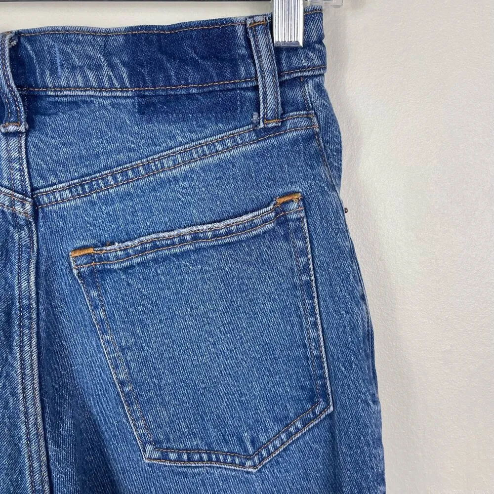 Abercrombie & Fitch Whiskered Ultra High Rise Curve Love 90s Straight Jeans - Image 8