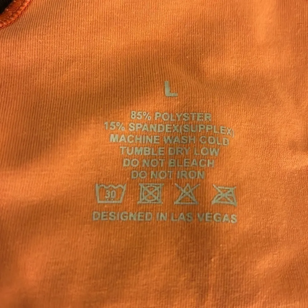 Agent 84 Sports bra, pull over style, size L, criss - Image 7